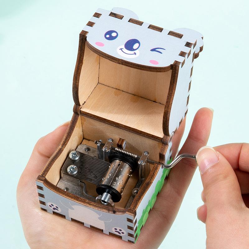 Cpc Ce Wooden Animal Shape Hand-Cranked Music Box, Children'S Educational Wooden Toy Office Ornament