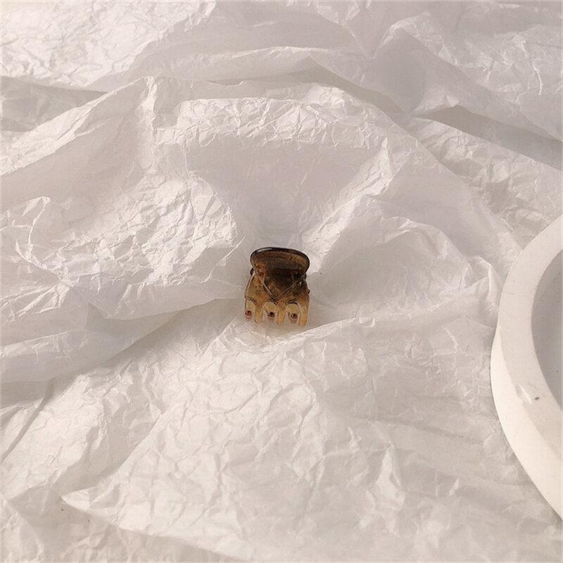 Plastic Mini Hair Clip Claw Cute Hair Clips Plastic Black Hairpin Clamp for Ladies Headwear Hair Styling