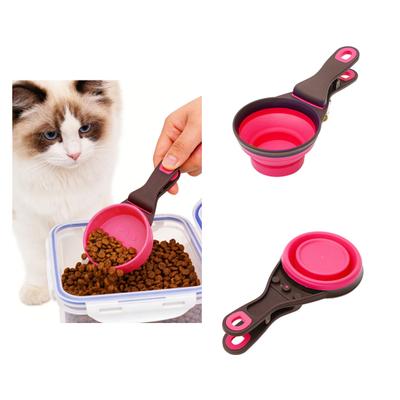 Cani – Distributori di cibo e acqua per gatti