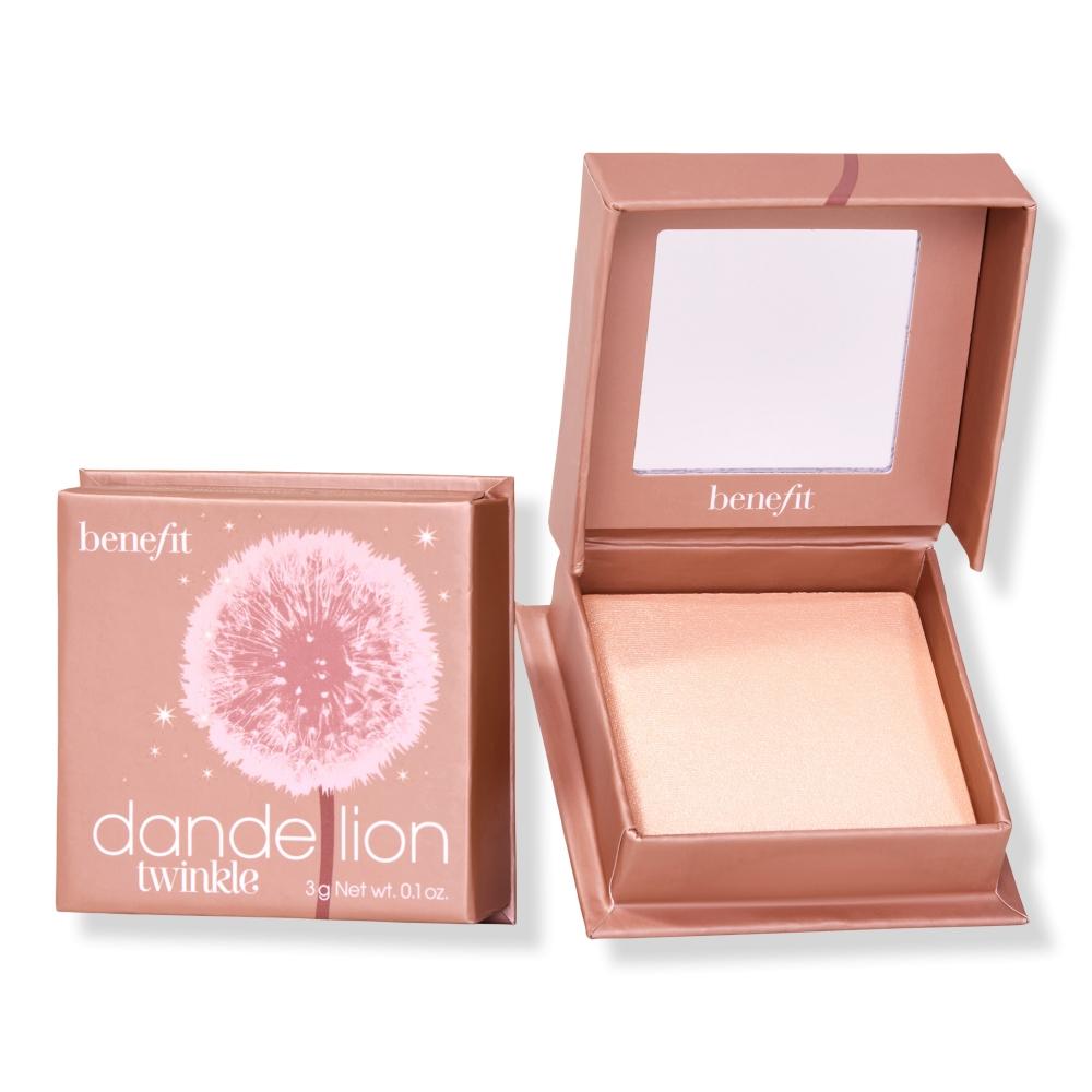 

Benefit Cosmetics Dandelion Twinkle Мягкий телесный розовый пудровый хайлайтер 0,28 унции