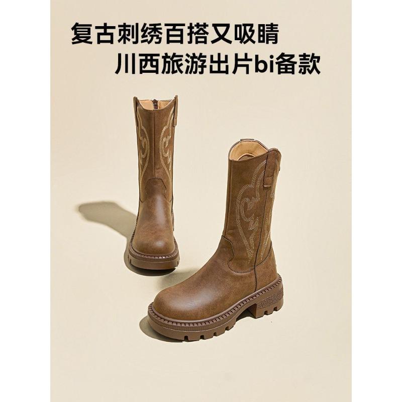 Dicke Sohle Western Cowboy Stiefel Damen Sommer Neu Stickerei Reisebekleidung Mittelstiefel Wüste Kurzstiefel Western Sichuan