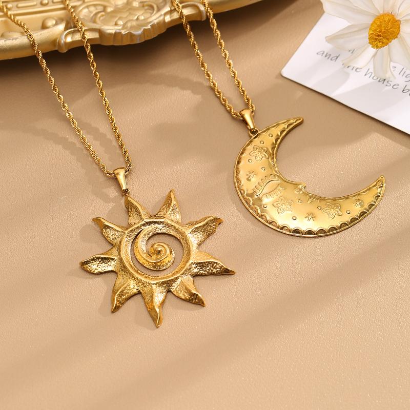 Stainless Steel Large Size Sun & Moon Pendant Necklaces For Women Vintage Jewelry Decoration Gold Women'S Necklaces