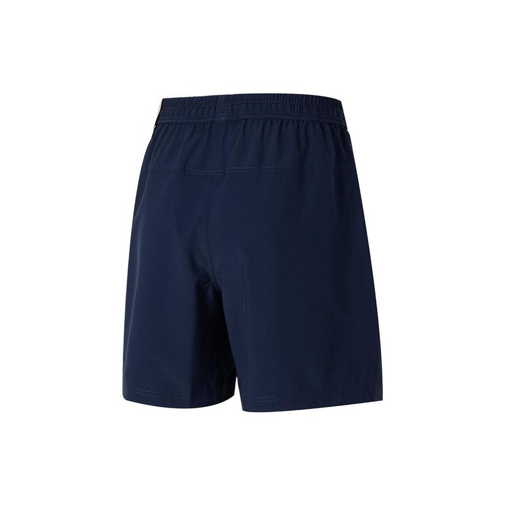 Nike Trainingsshorts mit Grafikdruck und Kordelzug, mittelhoch geschnitten, Herrenunterteile, Schwarz FN3993-451