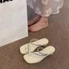 French sandals, premium one-word sandals, women's summer wear in 2025 with skirts, exquisite trendy Roman shoes