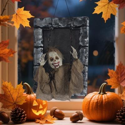 Animovaná halloweenska dekorácia Visí lebka/Duch/Tekvicový muž Vykúpený s rozsvietiacimi očami a strašidelnými zvukmi pre Dom Verandu Párty Strašidelný dom Dekor