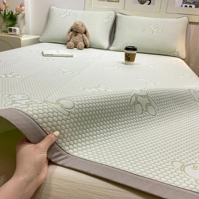 2026 Summer High-quality Ice Bean Summer Mat for Bed Air-Permeable Sleeping Naked Cooling Mat Cool Down Coolness Bed Mat Cold