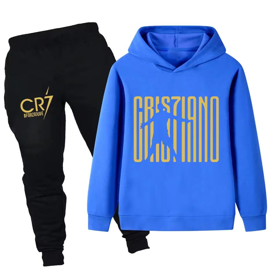 Completo Sportivo Autunnale per Ragazzi CR7: Creativo, Confortevole e Caldo per Attività all'Aperto