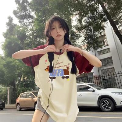 Camiseta Curta Feminina de Manga Raglã com Blocos de Cor Solta Grande para Primavera e Verão Design Estilo Coreano Top