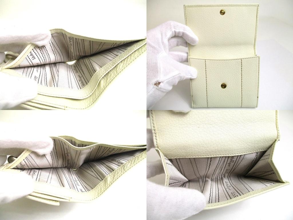 Authentic Salvatore Ferragamo Gancini White Leather Gold H/W Bifold Wallet #a562  Refurbished