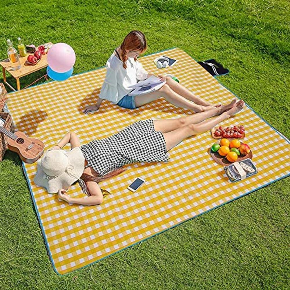 Beach Mat Large Size Folding Picnic Mat with Bag Camping Blanket Outdoor Custom Logo Picnic Blanket