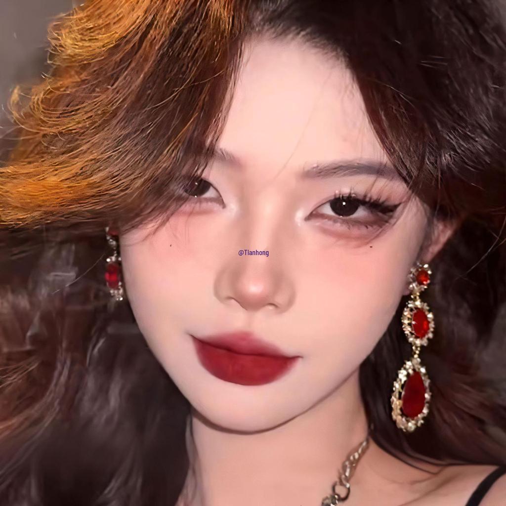 Vintage Red Teardrop Zircon Earrings - Luxurious Bridal Court Style Accessories