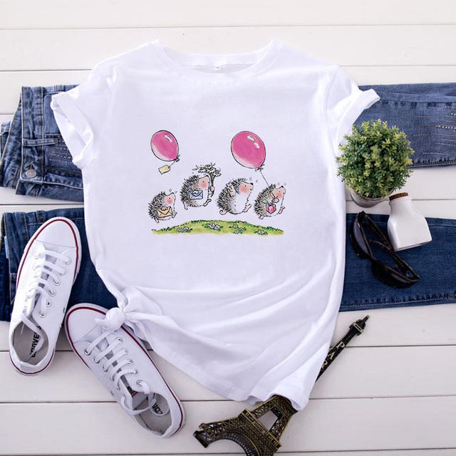 Cute Hedgehog Red Heart Balloon Print T Shirt Women Cartoon Animal Love Graphic Short Sleeve Valentine Casual Aesthetic Tee