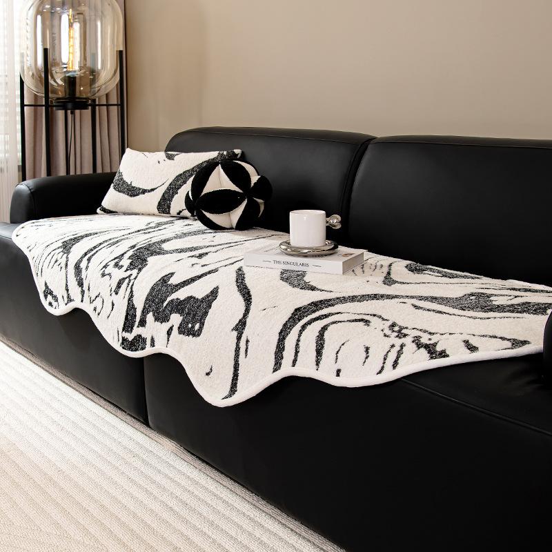 

New Special-Shaped Sofa Cushion, Universal In All Seasons, Non-Slip Chenille Straight Row Sofa, Seat Cushion, Cloth Blanket Irregular 90*90cm