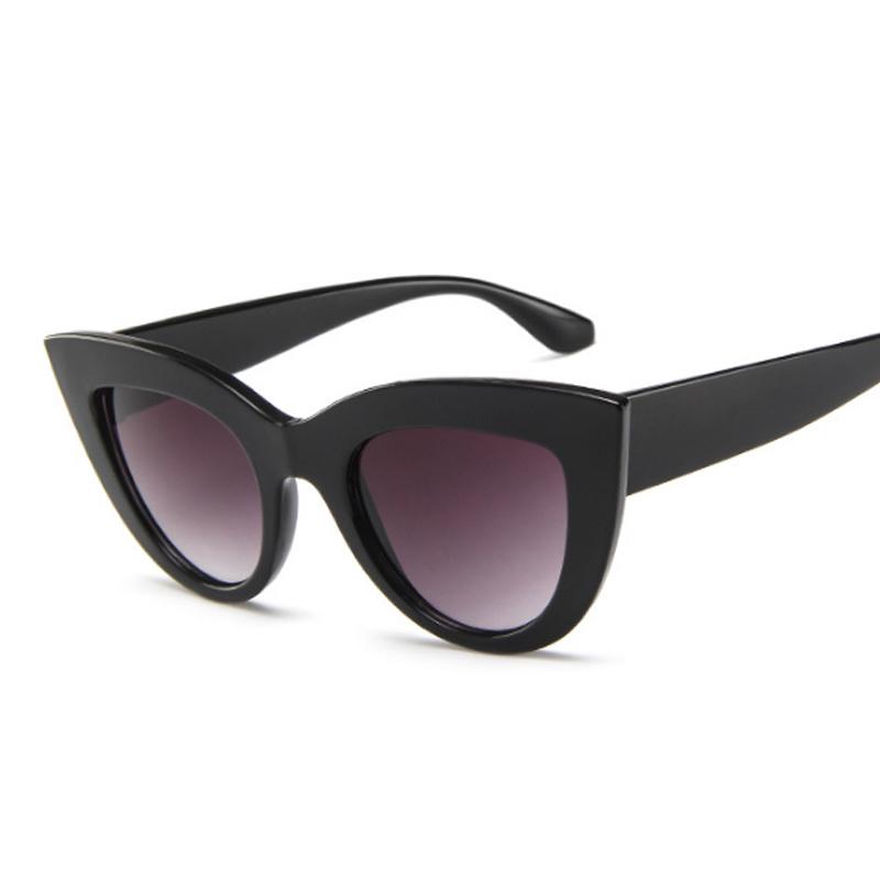 Cat-Eye Sunglasses Woman Stylish Big Frame Sun Glasses Female Plastic Classic Style Designer Classic Cateye Classic Gafas De Sol