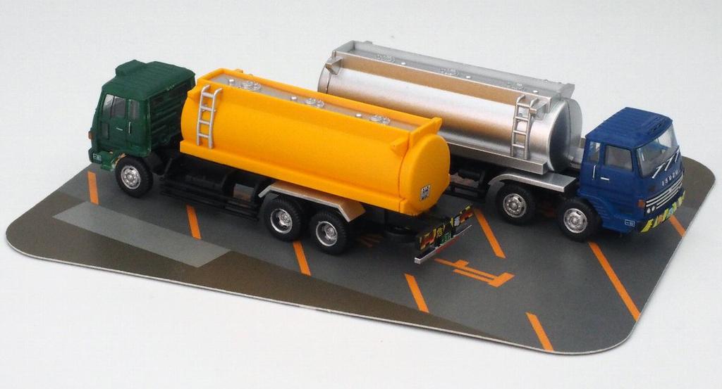 Die LKW-Sammlung LKW-Sammlung Chemikalientanker-Set A Diorama-Zubehör Erste Bestellung Limitiert (Herstellerausgabe)