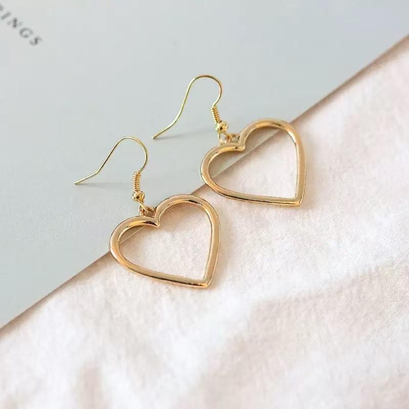 Korean love earrings, female new trendy fairy cold wind ins simple Korean face thin earrings E1981