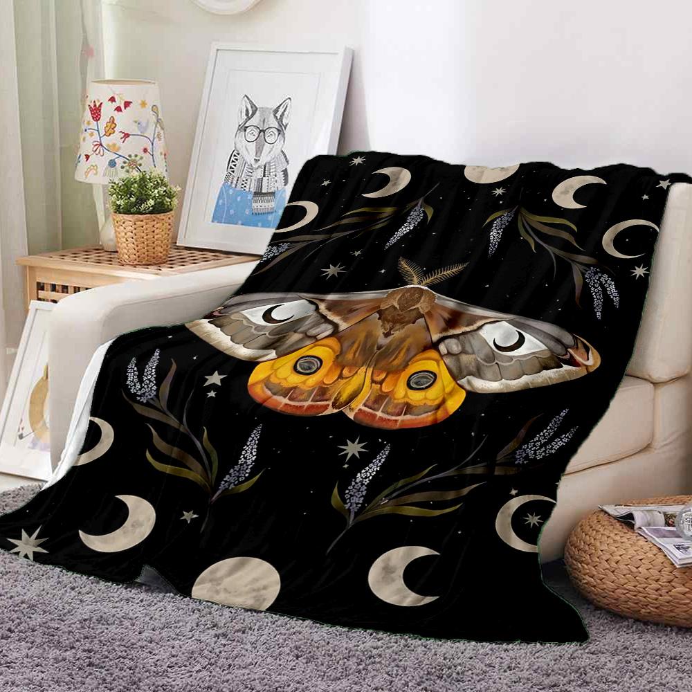 Moonlit Moth Flannel Blanket Throw Blanket Soft Warm Sofa Bed Camping Car home Decor Unique Christmas Gift C930189