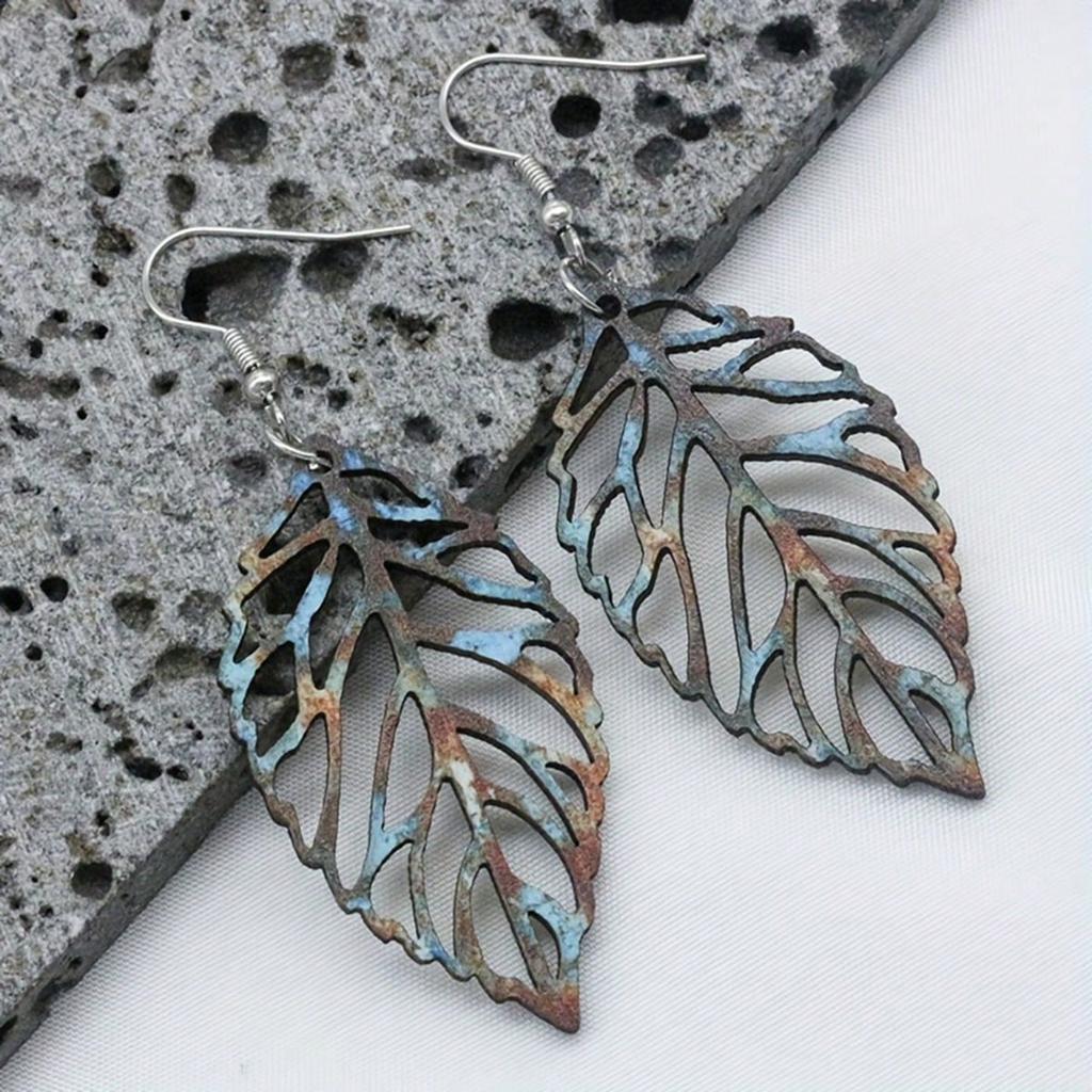 1 Pair Retro Style Hollowout Leaf Drop Dangle Earrings Colored Bohemian Style Wood Earrings Women Fashion Jewelry Gift