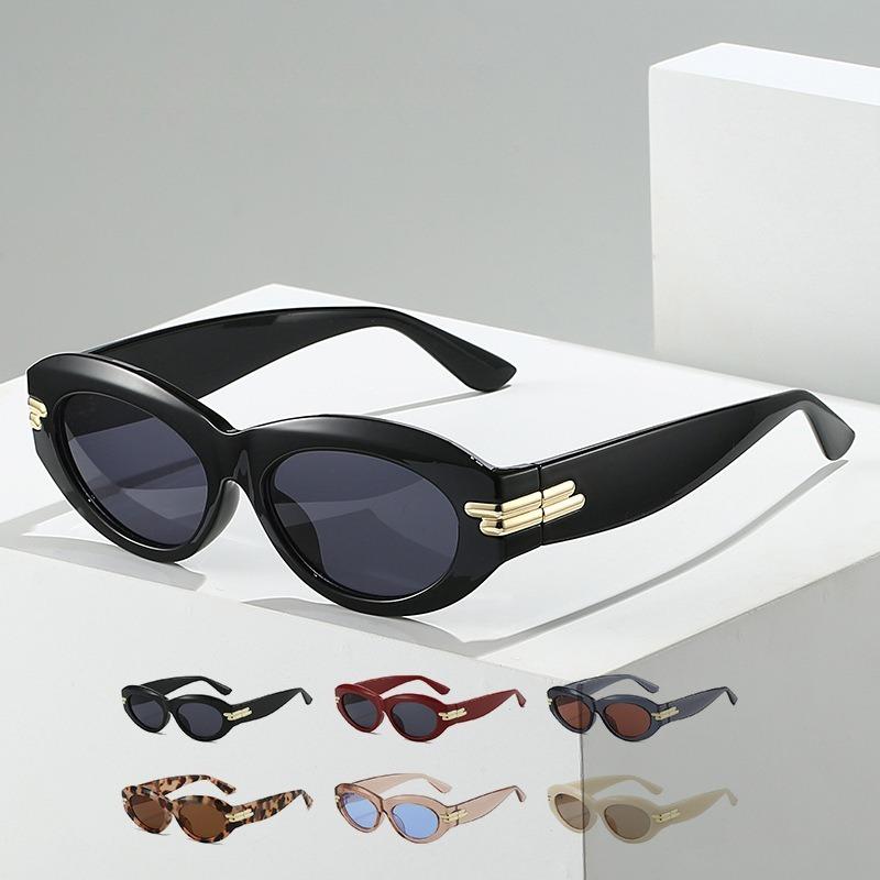 Fashionable Cat Eye Sunglasses Street Props Square Frame UV Protection Stylish Versatile High End for Men Women UV400