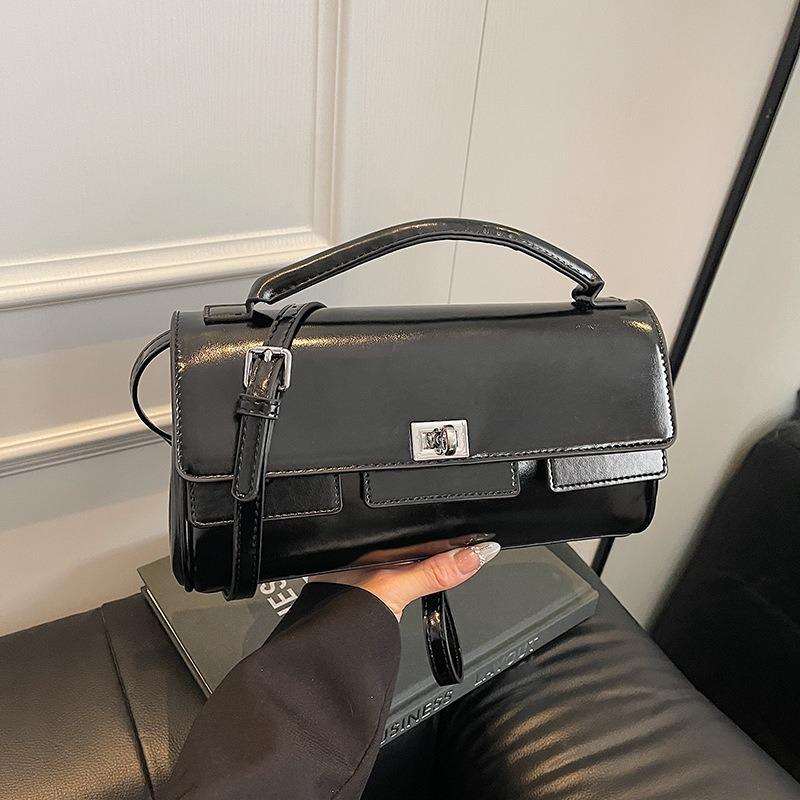 

Женская сумка через плечо новая модная сумка высокого класса простая повседневная универсальная сумка-мессенджер для поездок на работу подмышечная маленькая квадратная сумка чёрный