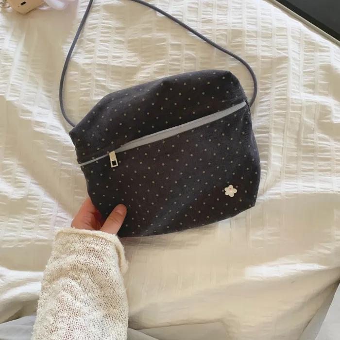 pocket bag - grey dot