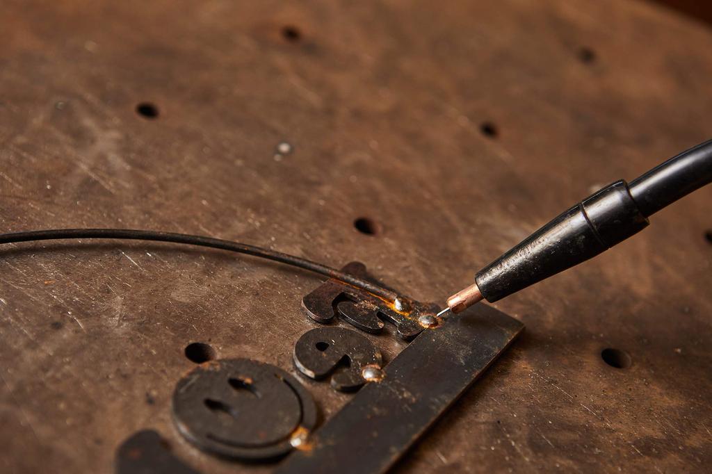 SUZUKID100V Exklusives Schweißgerät Buddy80 Inverter 100V Exklusivgeschäft limitiert Halbautomatisch Ohne Gas SBD-80 [Online-Modell]