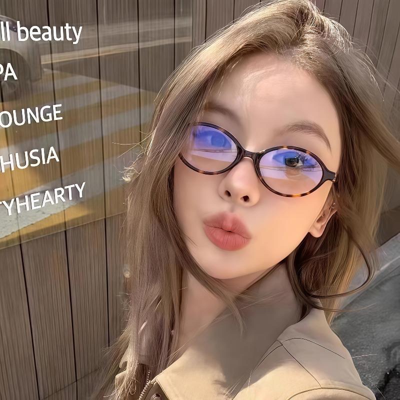 2 STK Modische Y2K Ovale Blaulichtgeschützte Damenbrille mit Schlichter Retro-Dekoration zum Zeitunglesen