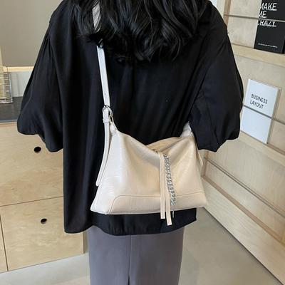 New Large-capacity Shoulder Bag Women's 2025 Spring Fashion Underarm Bag Niche Design Simple Chain Tote Bag