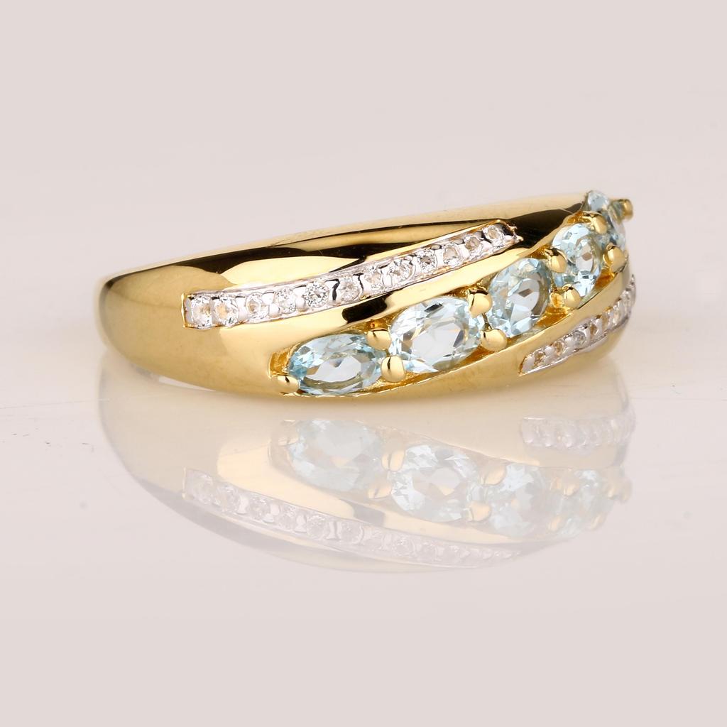 Sky Blue Topaz Ring Gold Plated 925 Sterling Silver with White Topaz