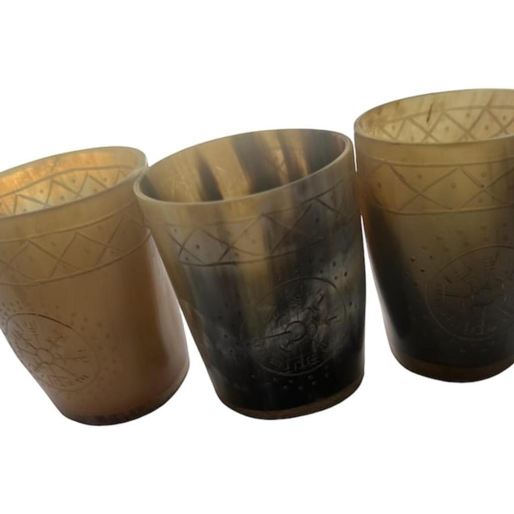 Personalisiertes Wikinger Ochsenhorn Becher Set Trinkhorn Schnapsgläser, Echte Mittelalterliche Hornbecher, Handwerkliche Handarbeit, Ethisch Beschafft