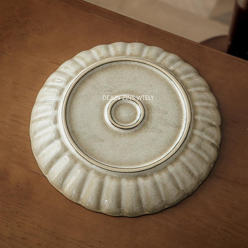 1PC 8-inch Ceramic Plates Vintage Round Cake Dessert Plate Exquisite Ceramic Fruit Salad Plate Kitchen Tableware Supplies