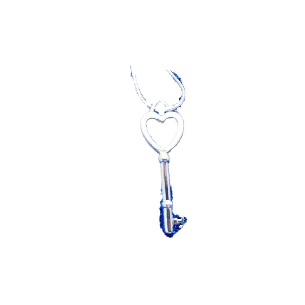 Mingjie Stylish Key Pendant Necklace - Fashionable, Simple, Ideal for Girlfriends, Couples, Christmas, and Birthdays