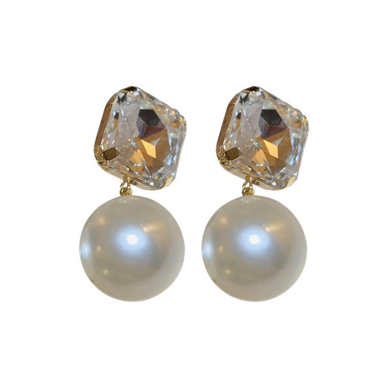 Silver Needle Diamond Square Pearl Earrings French Fashion Light Luxury Earrings Temperament Versatile Premium Earrings Women