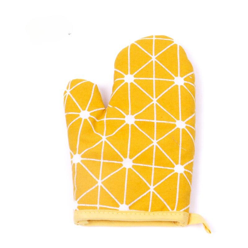 1/2pcs of Cotton and Linen Baking Gloves Microwave Oven Gloves Home Insulation Kitchen Baking Oven Special Tools