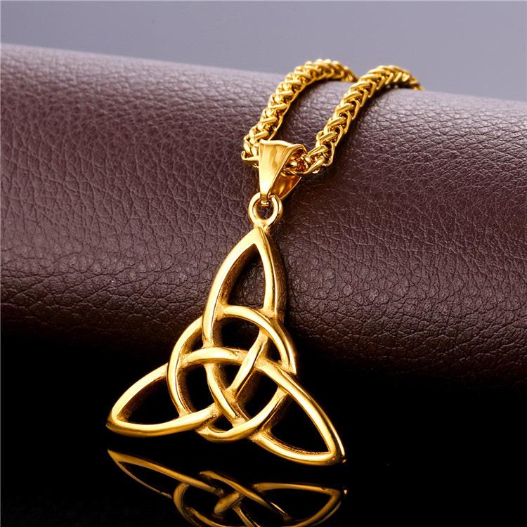 Men Titanium Steel Jewelry Fashion Creative Retro Irish Knot Pendant Necklace Valentine's Day Gift