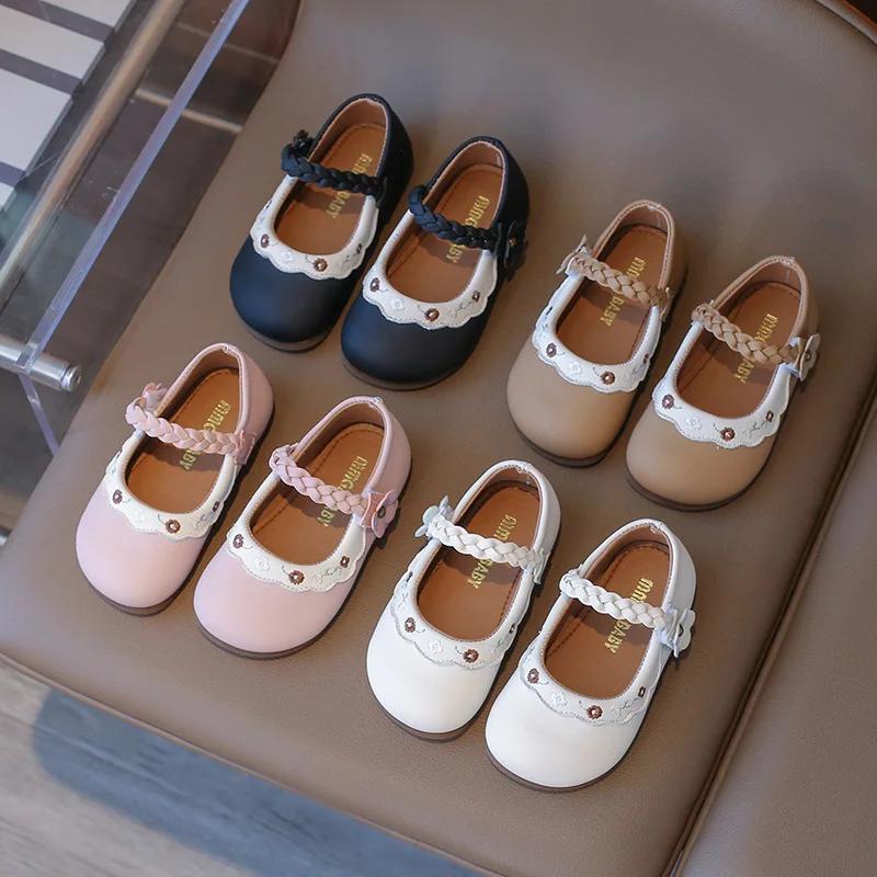 2024 Children Leather Shoes for Girls Autumn New Fashion Korean Style Sweet Soft Bottom Anti-slippery Embroidery Outside Shoes