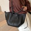 Stylish Casual Tote Bag, Large Capacity PU Leather Handbag Women Wing Bag, Fashiable Woman Bags, Commuting Armpit Shoulder Bag