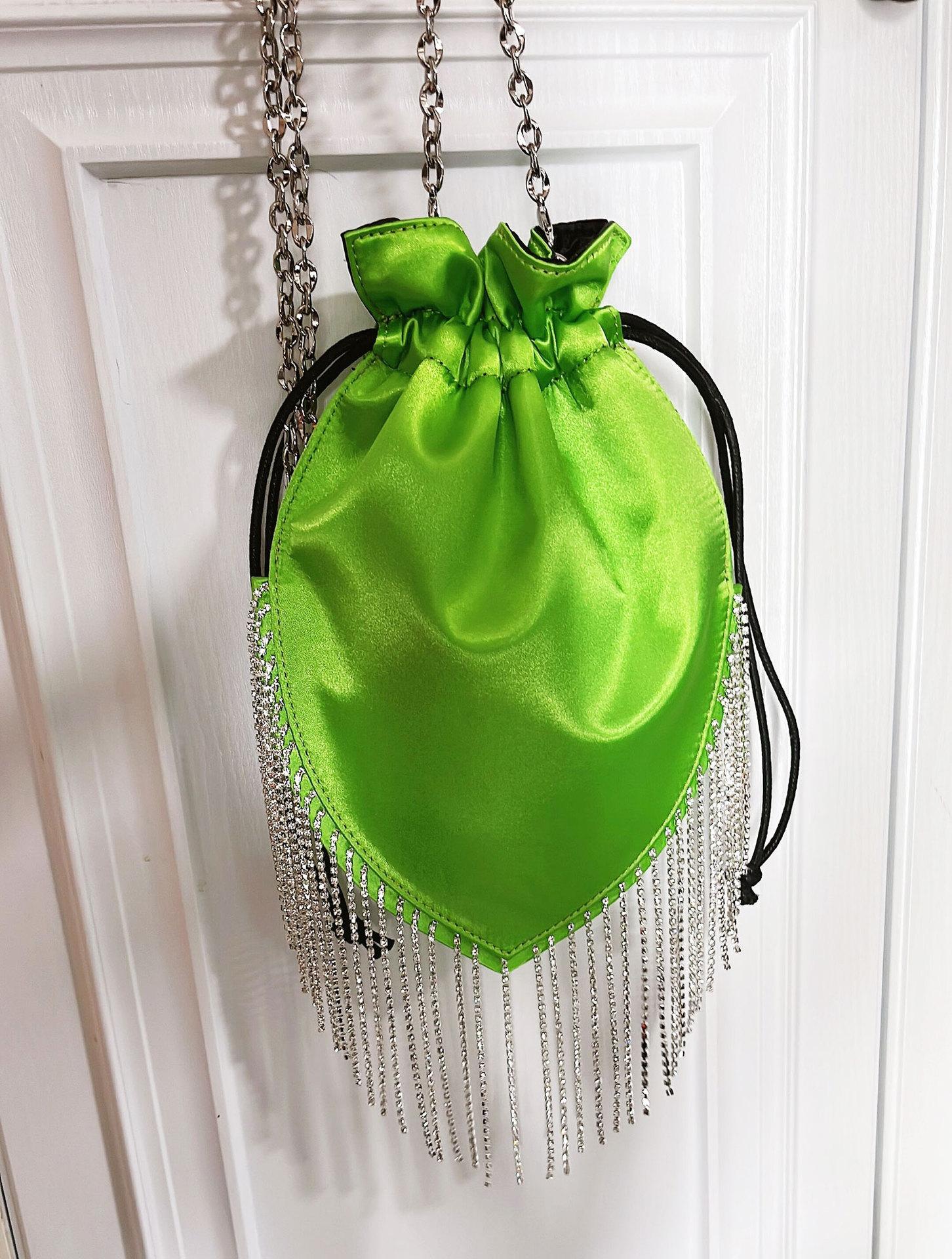 

New Female Korean Version Satin Mobile Phone Bag Flash Diamond Crossbody Single Shoulder Female Chain Handbag