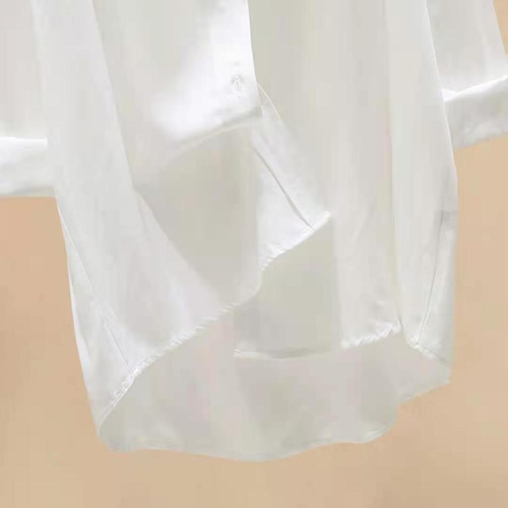 Stilvolle und lockere Chiffonbluse für Damen, Neuankömmling im Frühjahr/Sommer mit schulterfreiem Design und weicher Textur