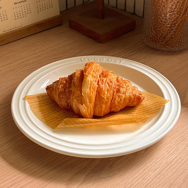 

Milk Huhu Ins Wind Relief Letter Plate, Cream Style Western Food Pasta Steak Dessert Cake Plate Has Good Texture And Appearance
