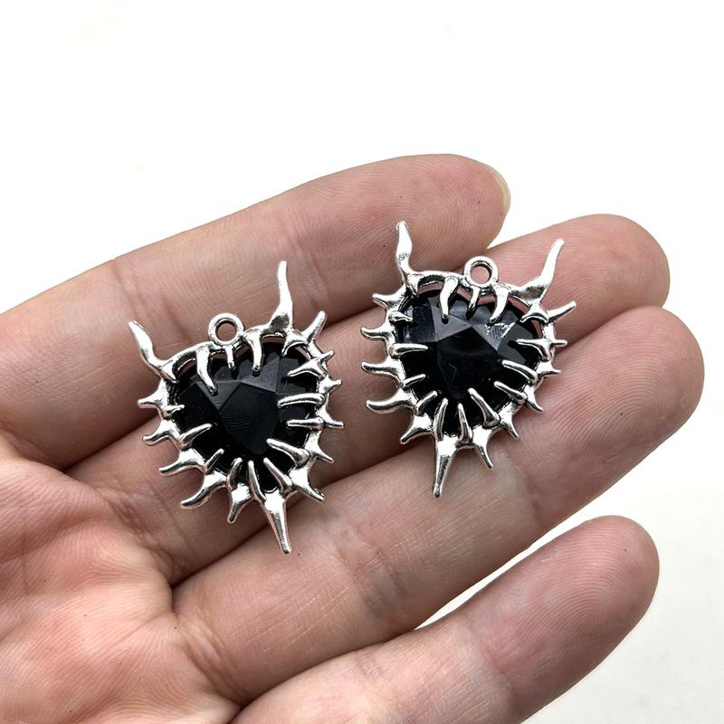 Naszyjnik z wisiorkiem z kryształkami Alien: Styl gotycki punk dla mężczyzn i kobiet