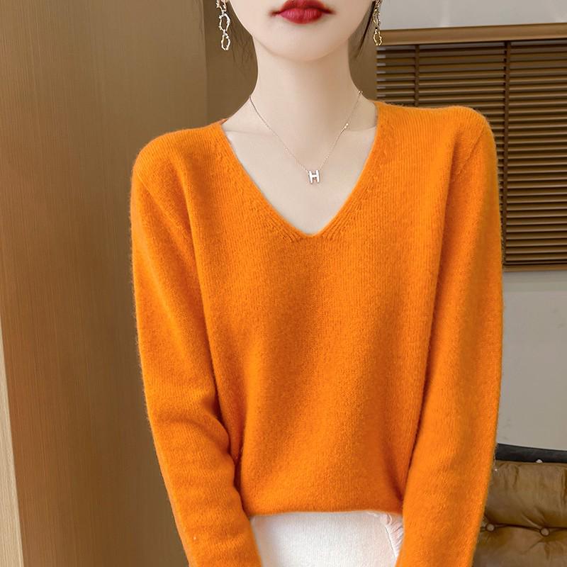 Women's V-Neck Wool Cashmere Sweater: Autumn/Winter Fashionable Long Sleeve Knit Pullover.