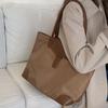 Sac grande capacité Nouveau sac à bandoulière pour femme Grand sac de voyage Sac de cours pour étudiante Sac fourre-tout polyvalent en tissu nylon