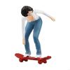 62KD 1/64 Scale Realistic Resins Skateboard Boy Girl Sculpture for Model Train Layouts and Dollhouses Landscape Decorations