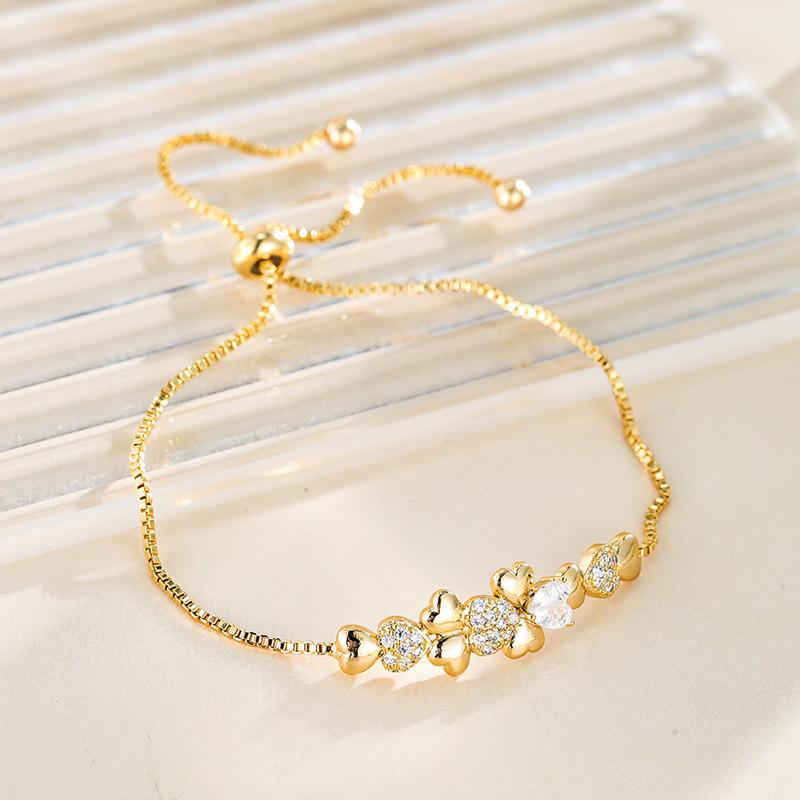 Fashionable Temperament Bracelet for Women Simple Love White Zircon Bracelet Style Valentine's Day Gift