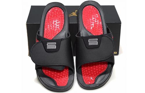 Jordan Hydro Xi Retro Černá/Univerzitní červená AA1336-001