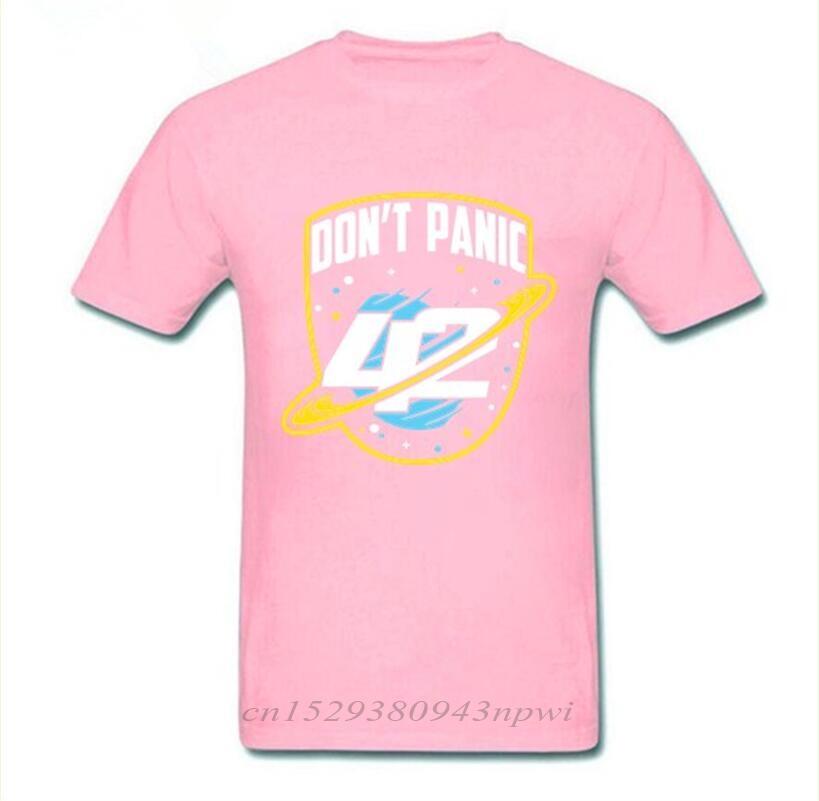 

2024 Fashion Custom T shirt men dont panic scifi 42 Hitchhiker Guide To The Galaxy Tshirt Retro Science Guide Tshirt camiseta S