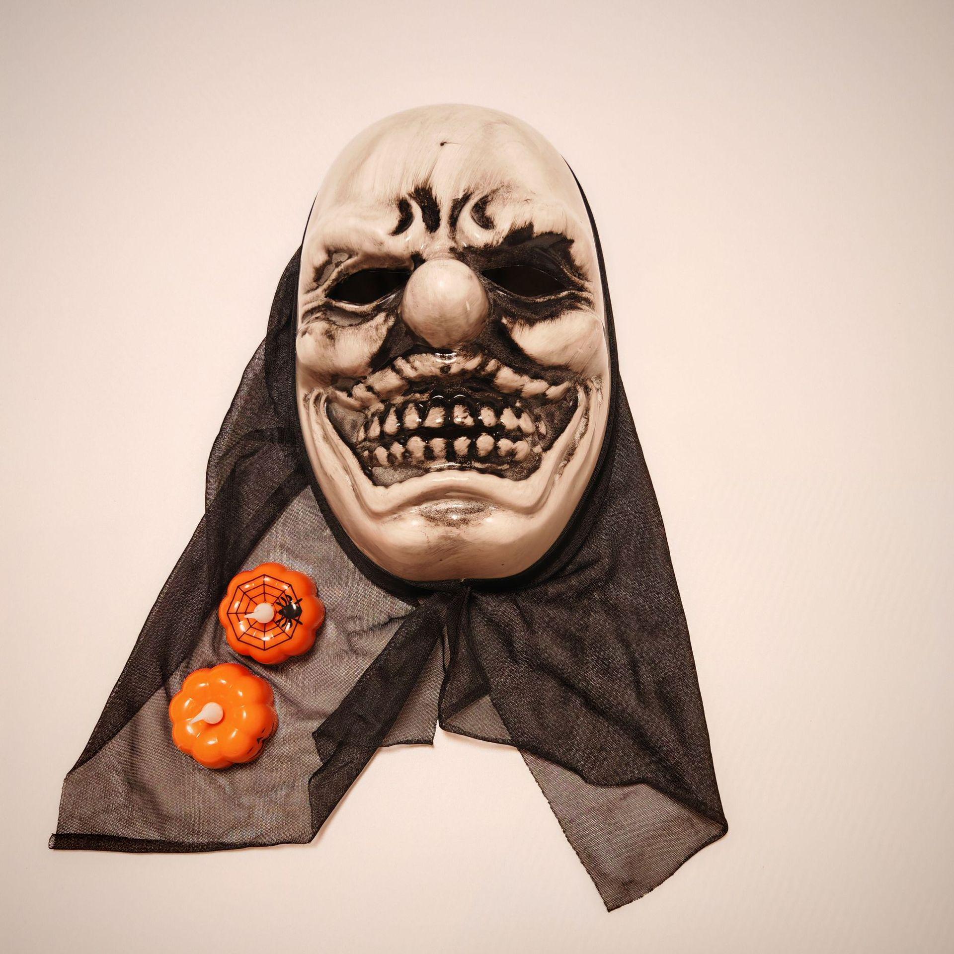 Halloween Skull Mask: Scary Prank Prop for Haunted House