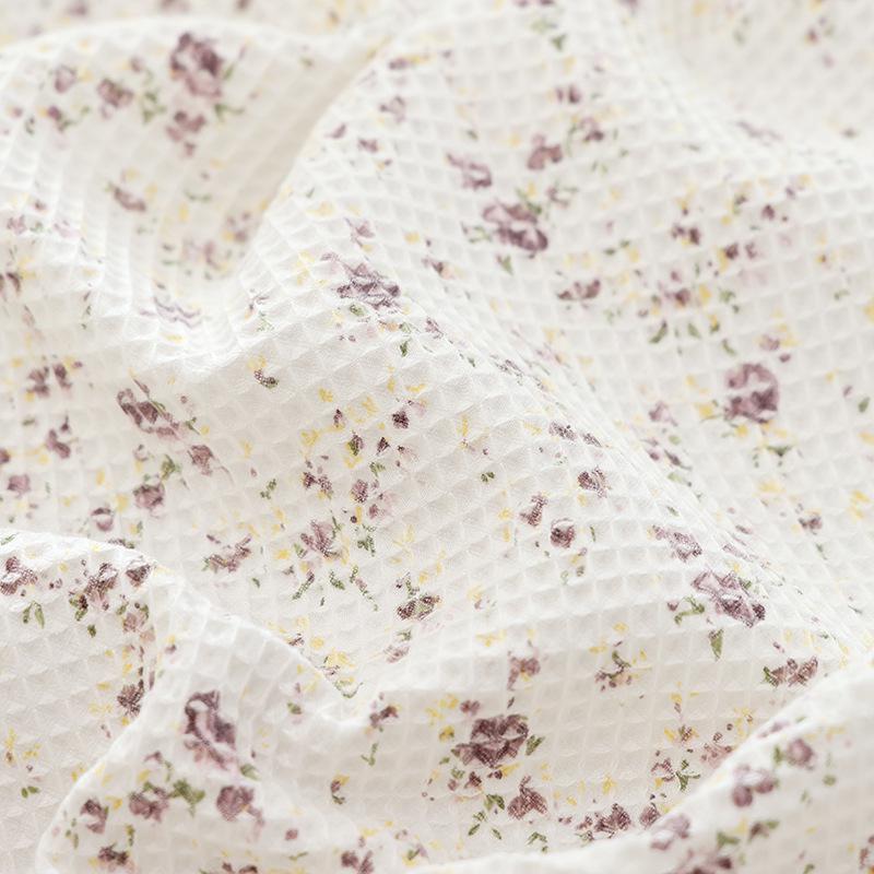 Florale Waffel-Decke aus reiner Baumwolle - Sommer-Kühlbettdecke für Einzel- und Doppelbetten