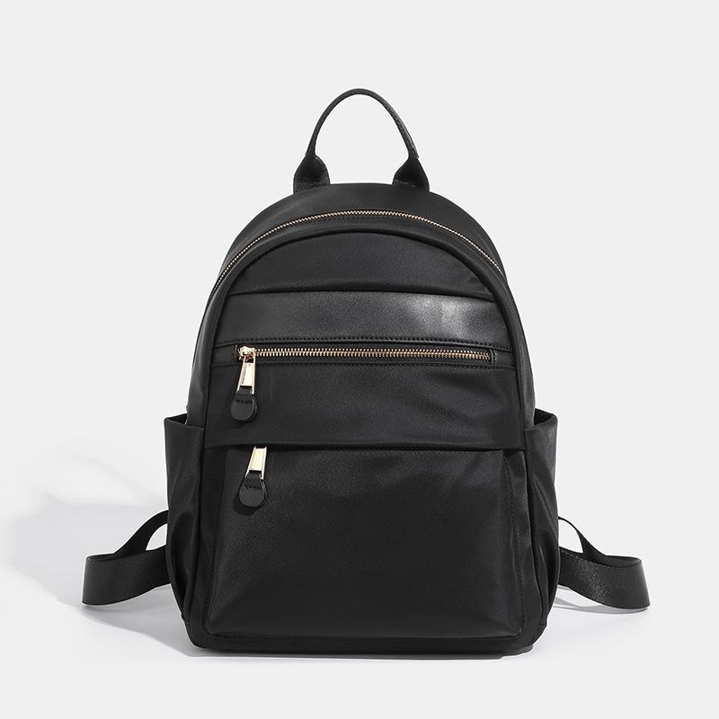 Fashionable and Large-capacity Student Backpack for Leisure Travel